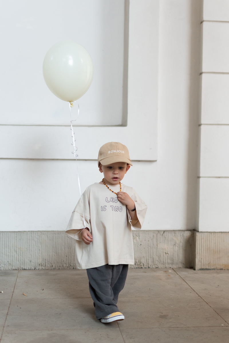 Create your individual (birthday) oversize shirt - light sand